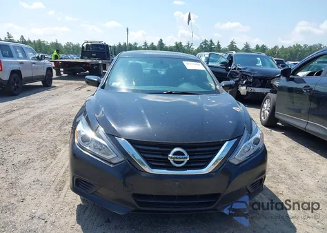 2016 Nissan Altima 2.5/2.5 S/2.5 Sl/2.5 Sr/2.5 Sv z USA, uszkodzony, nr VIN 1N4AL3AP3GN306380
